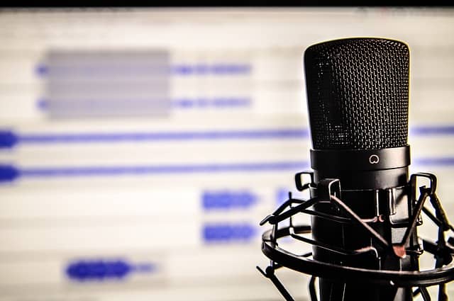 dental podcast guide