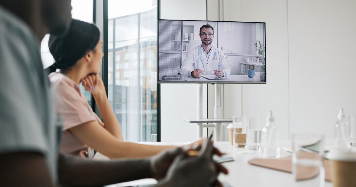 Virtual teams as a team building activity